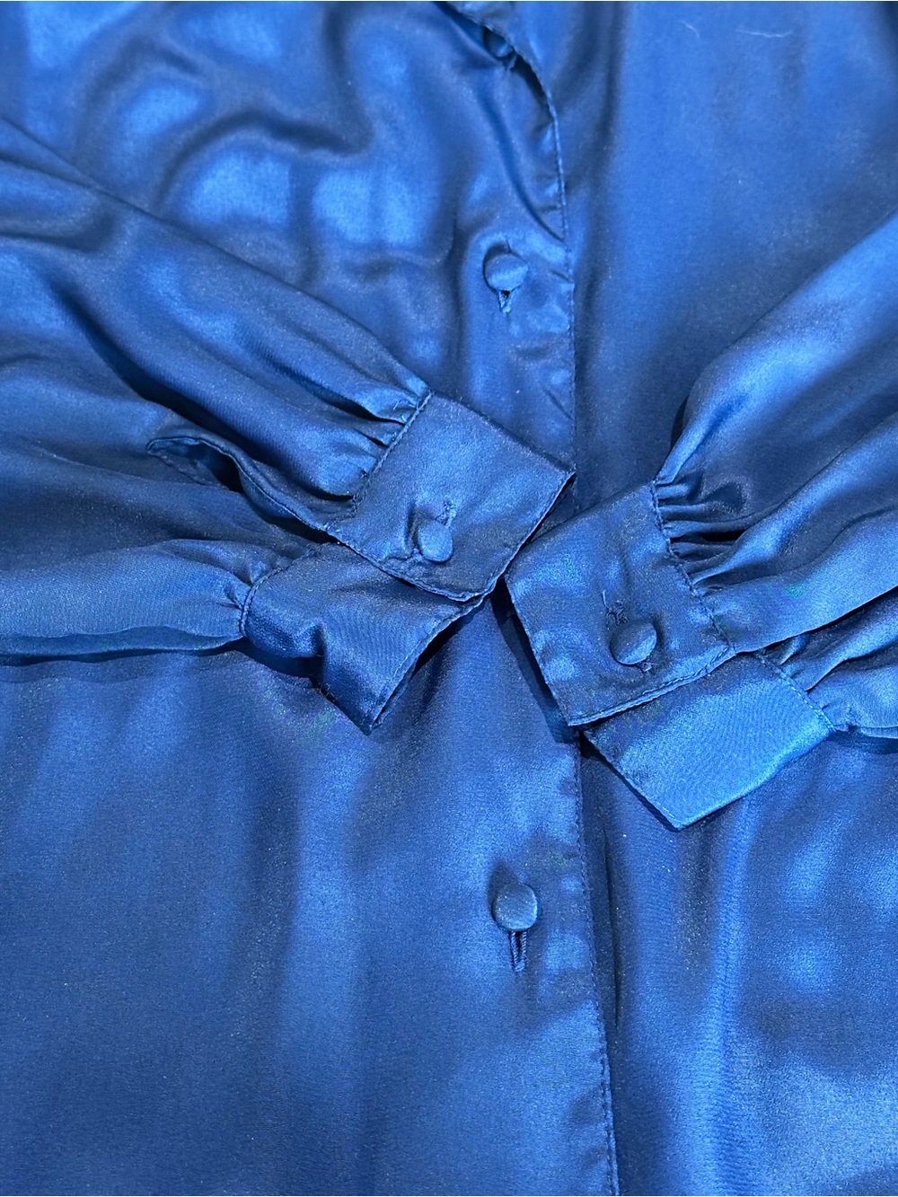 Vintage 1980’s Liquid Silk Peter’s & Ashley blouse - Picture 3 of 9